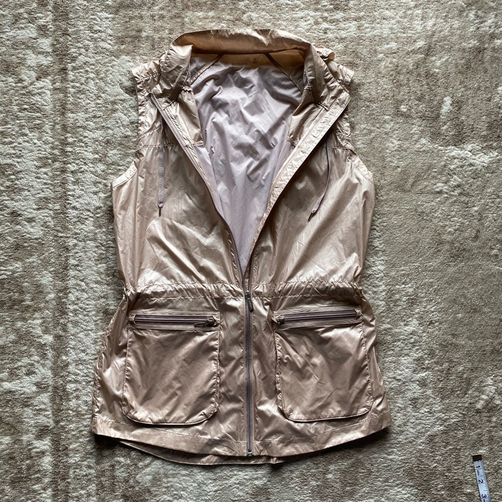 Athleta Shimmer Running Vest